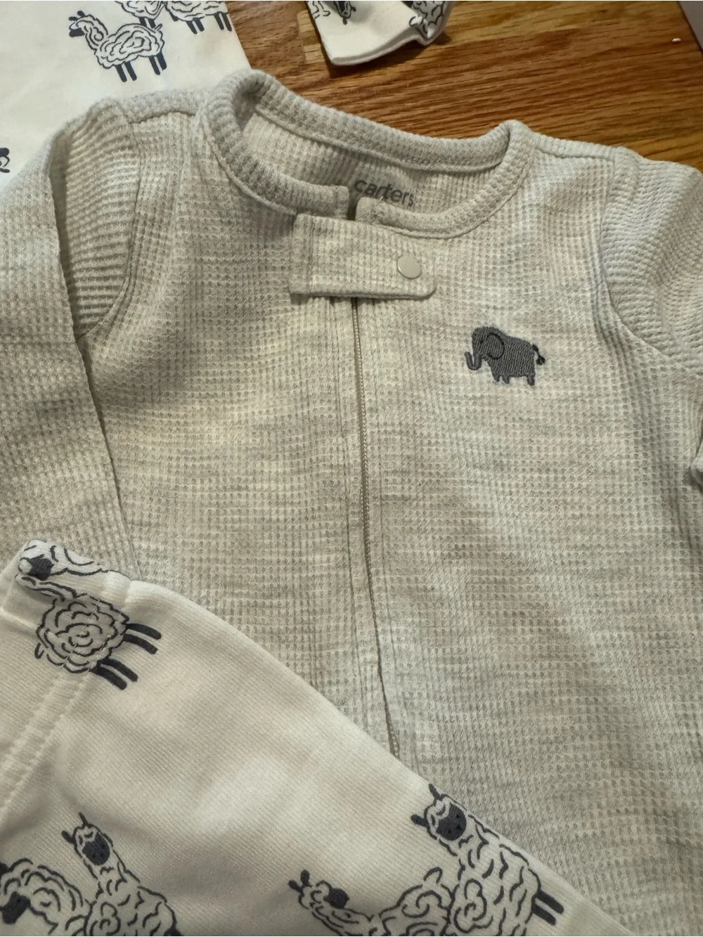 8 piece set carters boy set 3m new w tags and gift set cotton blue stripe sheep